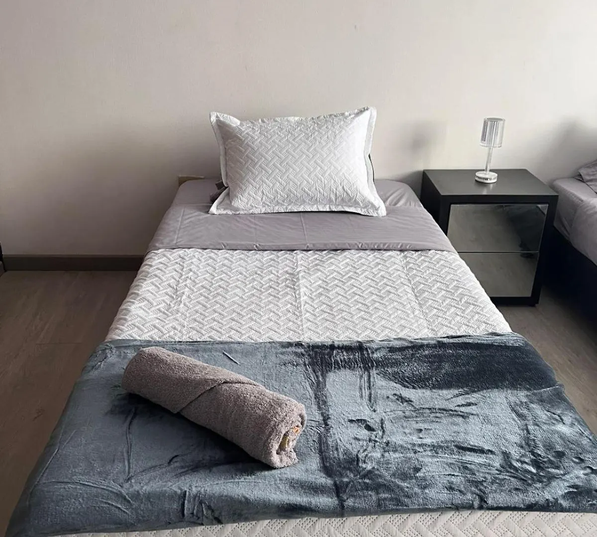 Homestay Habitacion Cerca Al Aeropuerto -Normandia #2 Bogota